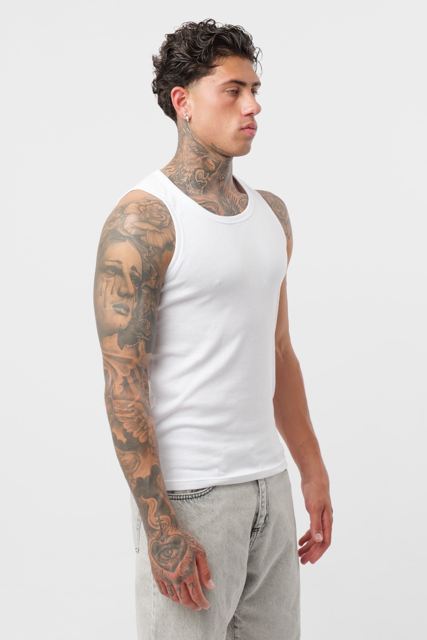 Weißes geripptes Tanktop