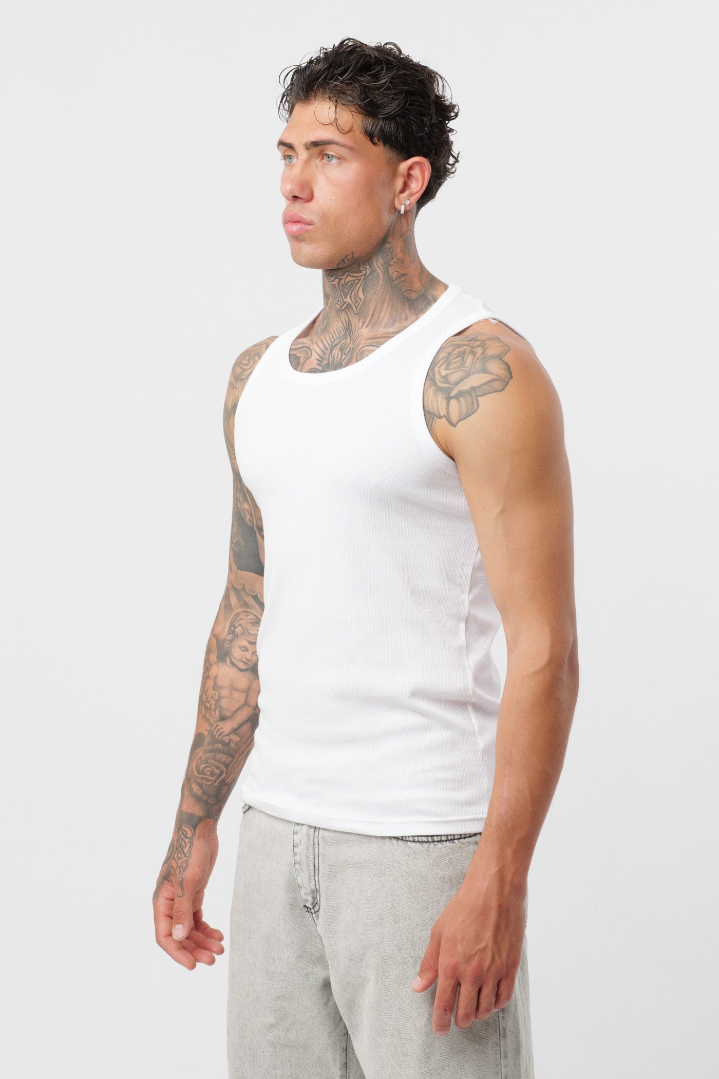 Weißes geripptes Tanktop