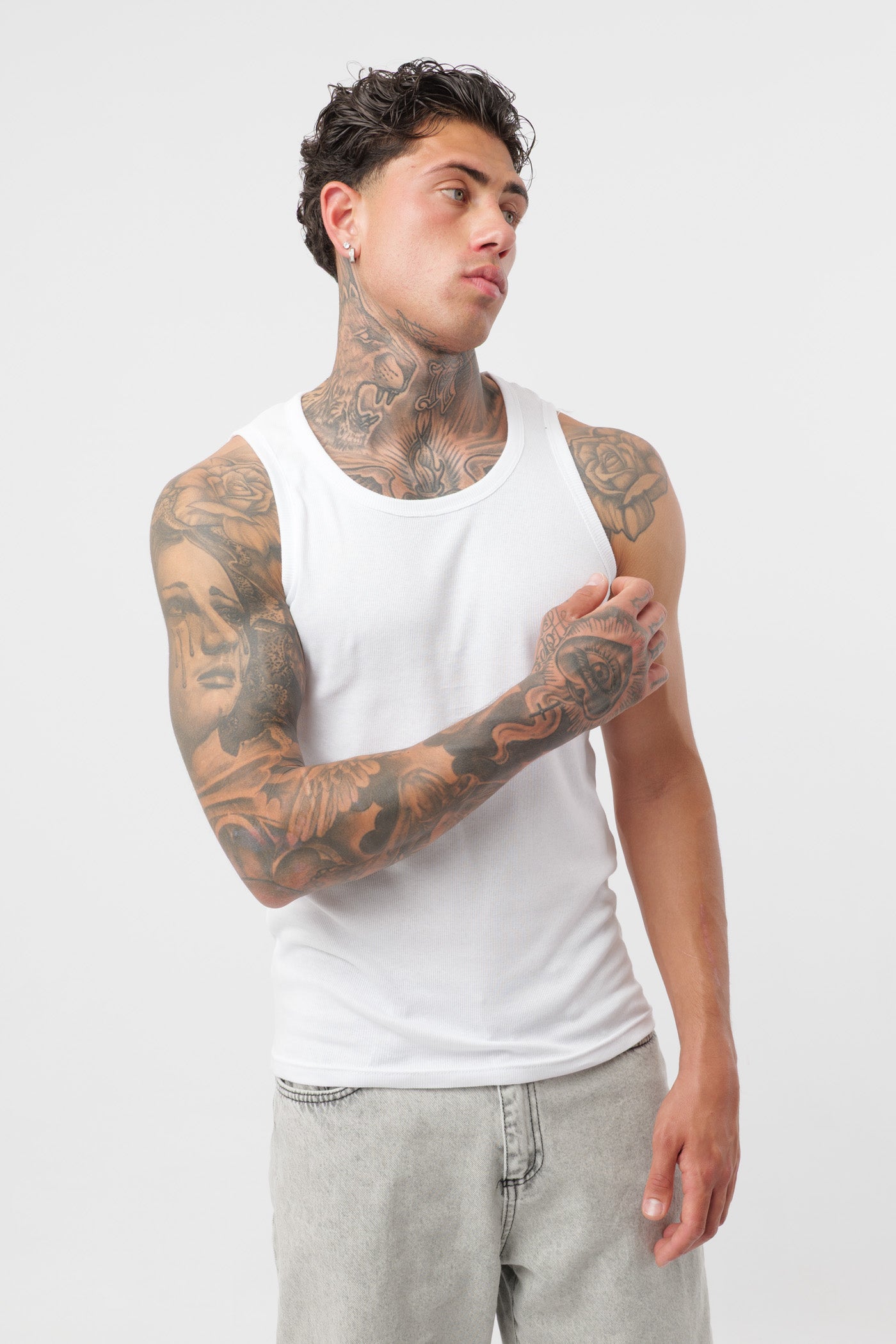 Weißes geripptes Tanktop