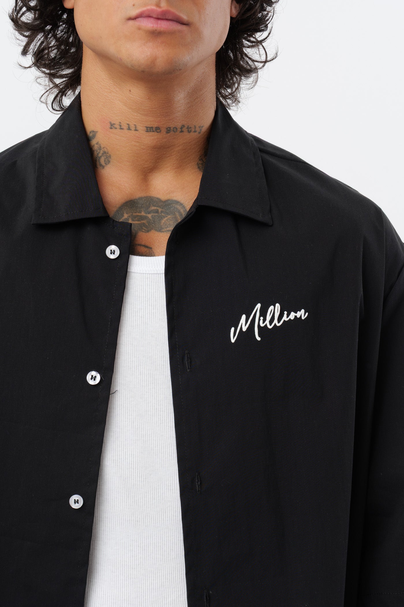 Statement Black