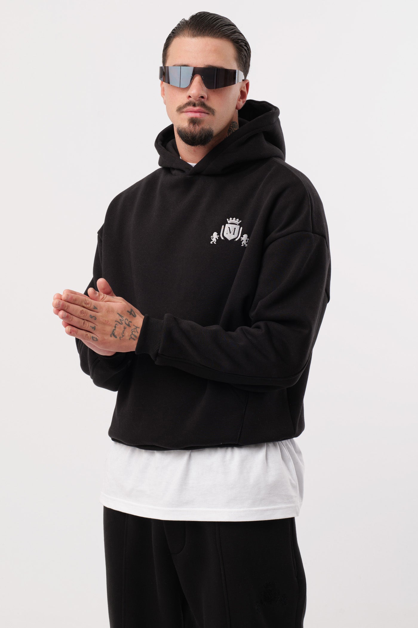 Hoodie Black Cropped Logo